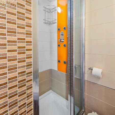 Apartament Semipuella